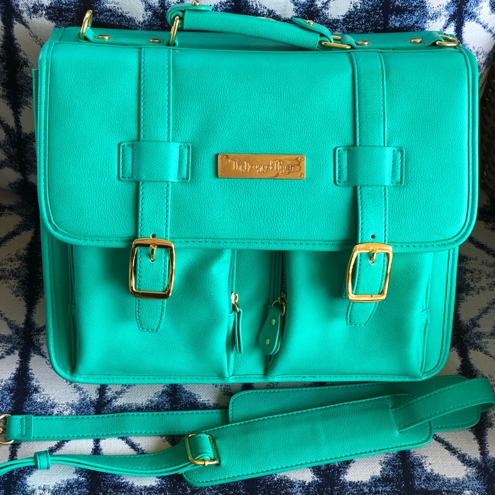 The House of Flynn Camera Bag